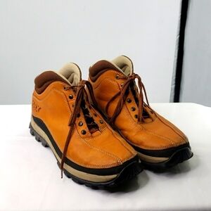 GBX Leather Ankle Boots